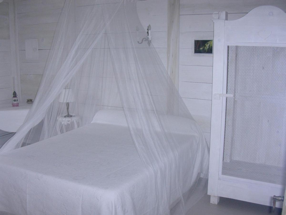 Les Pascals Bed and Breakfast Saint-Paul-lès-Romans Εξωτερικό φωτογραφία