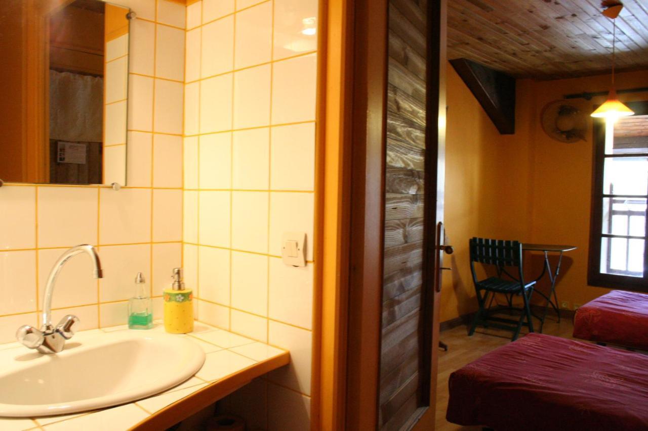 Les Pascals Bed and Breakfast Saint-Paul-lès-Romans Εξωτερικό φωτογραφία